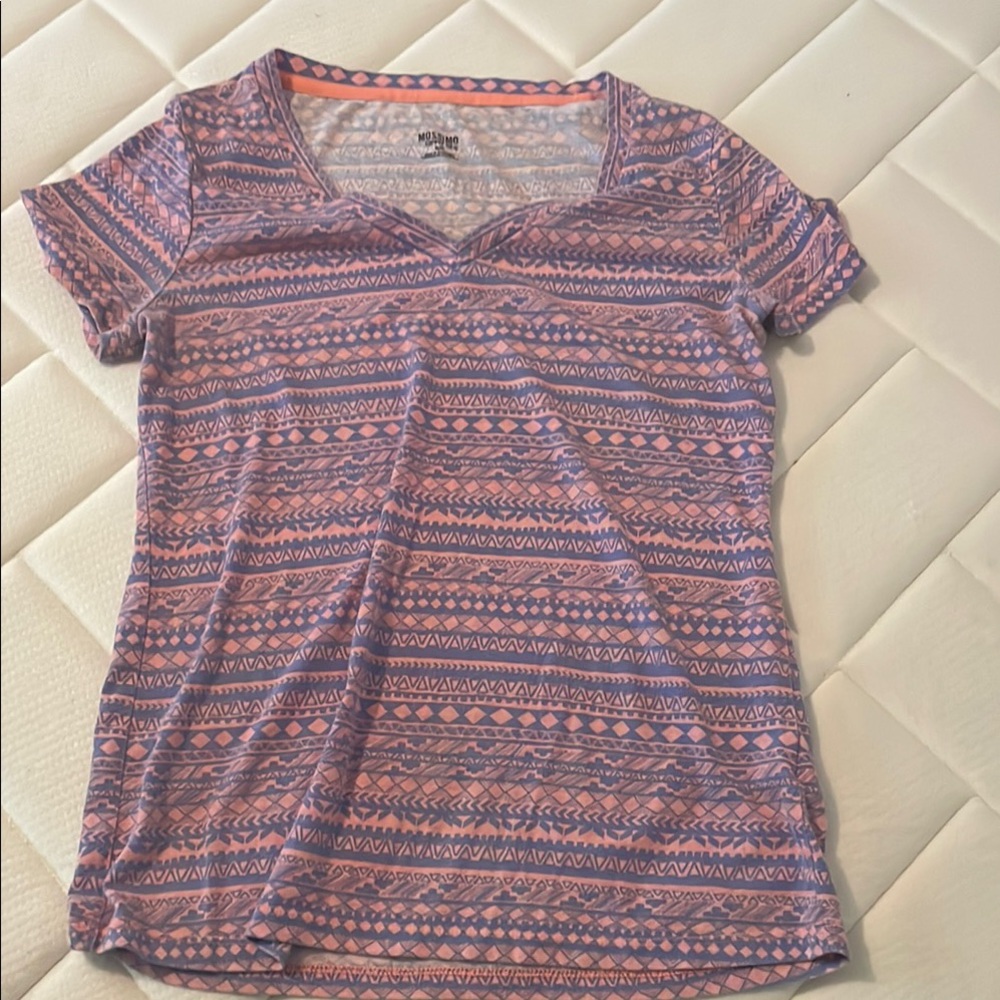 Mossimo Supply Co Purple and Pink Fitted Short Sleeve Tee
